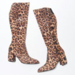 Marc Fisher Medium Calf Tall Shaft Boots Lella Leopard. New without tags.